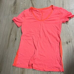 Lululemon bright orange subtle‎ black stripe tee